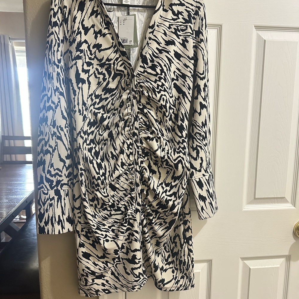 Black and White Ruched Dress